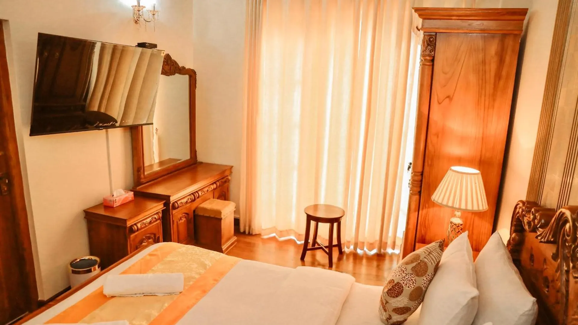 Hotel Alben Castle Glenfall Nuwara Eliya
